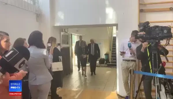 Alegeri prezidențiale 2019. Băsescu: „Momentul tinerilor să iasă la vot, au pe cine alege”