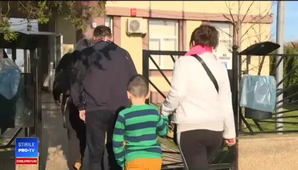 Incidente în timpul alegerilor prezidențiale. Unele persoane nici nu știau cine candidează