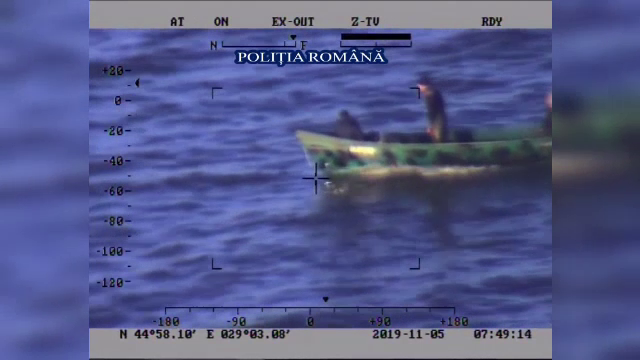 Tone de peşte, confiscate de poliţie. Braconierii au fost urmăriţi cu elicopterul