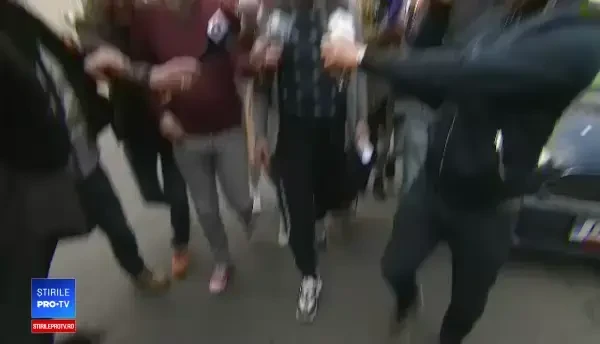 Becali, după ce a fost acuzat de DNA: ”Băi, suntem în post, da? Voi credeți că dracii stau?”