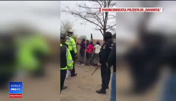 Bătaie sălbatică între membrii unei familii din Feteşti. Poliţia i-a oprit cu grenade cu gaz
