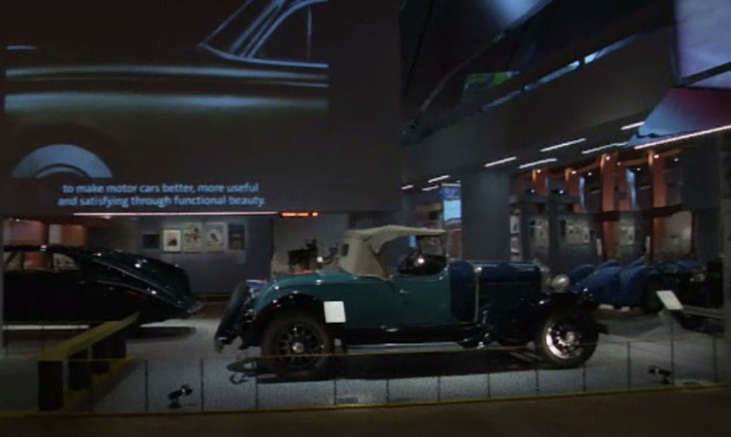 Evoluția autoturismelor din ultimii 130 de ani, prezentată într-o amplă expoziție, la Londra