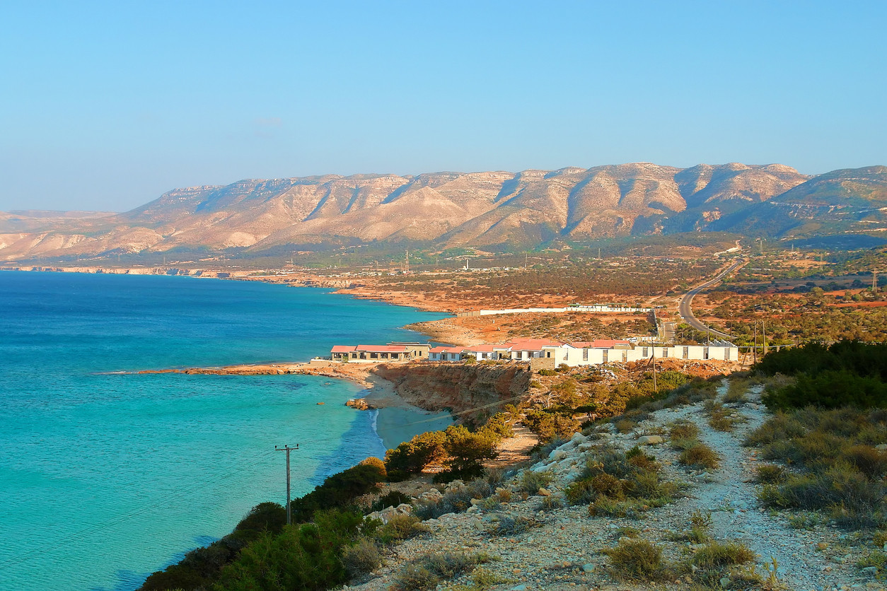 Şase cadavre, aduse de valuri pe coastele Libiei. Ce au descoperit apoi autorităţile