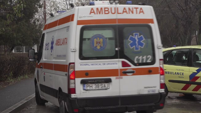 Elev din județul Prahova desfigurat, la școală, după ce a fost stropit cu substanțe toxice