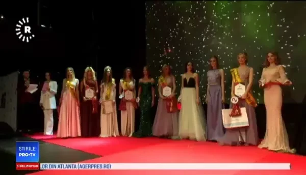 Cine este cea mai frumoasă femeie din Rusia. Zeci de tinere au concurat pentru titlu