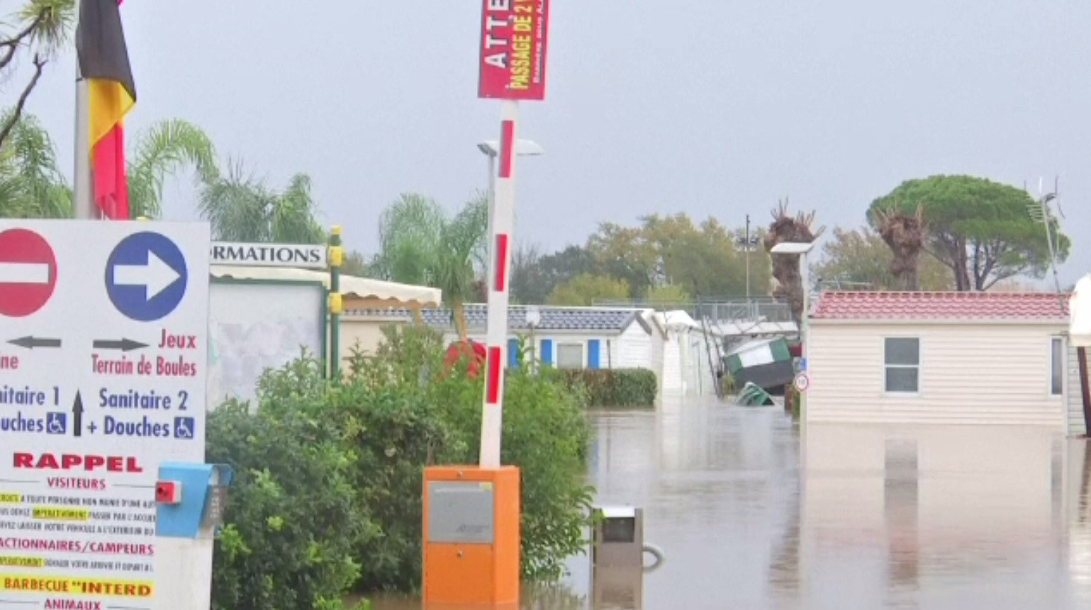 Morți și pagube materiale uriașe din cauza inundațiilor, în Franța și Italia