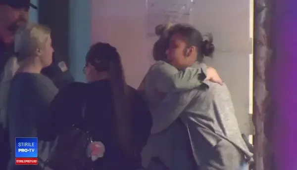 Atac armat într-un mall din California. Două persoane au fost rănite. VIDEO