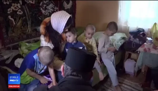 Drama unei văduve cu șase copii, din Vaslui: dată afară din casă și rămasă fără bani