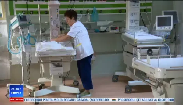 Româncele nasc mai mult prin cezariană, contrar recomandărilor. Cum este afectat bebelușul