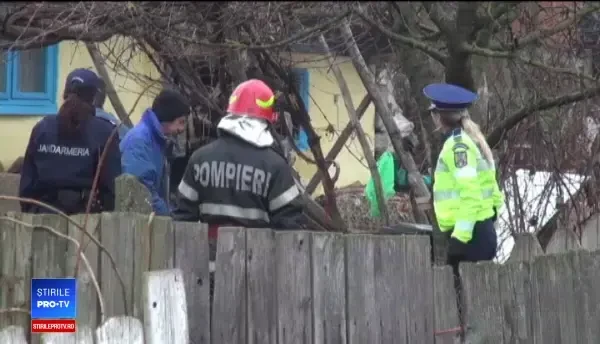 Un bolnav de epilepsie din Bacău a ars în propria locuință. Cum ar fi pornit incendiul