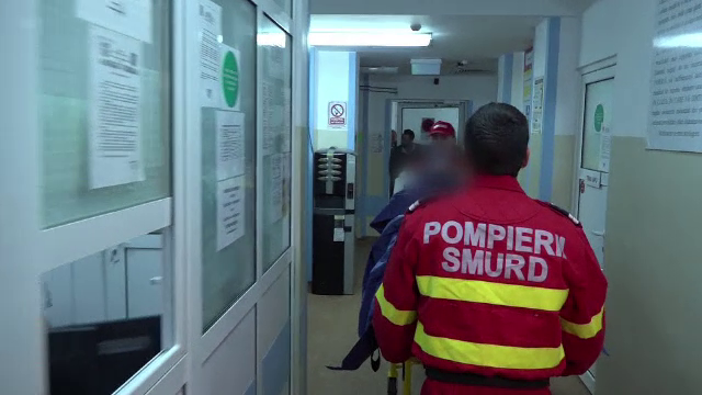 Un pescar a fost găsit electrocutat în Bistriţa Năsăud. El a fost resuscitat şi a fost transportat de urgență la spital