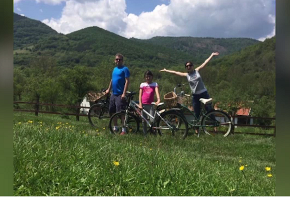 1 Decembrie - Marius Bicu