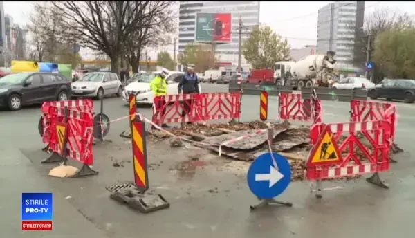 Zeci de lucrări care încurcă traficul din Capitală sunt verificate de polițiști