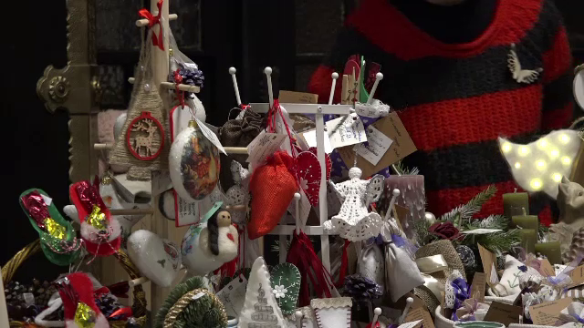 Târgul-caravană de Crăciun a pornit prin Transilvania. Orașele prin care va trece