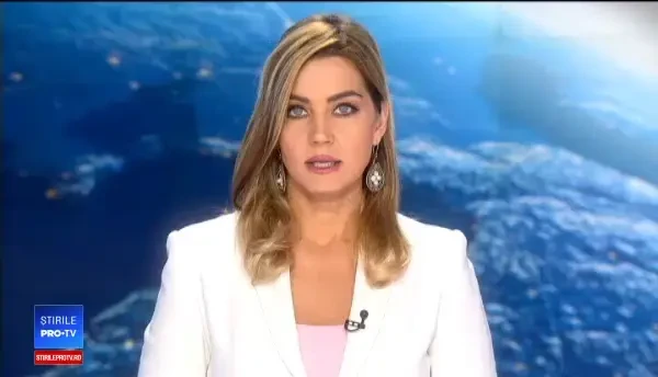 Cum a fost găsită o tânără care a căzut într-o fântână adâncă de 28 de metri, în Suceava