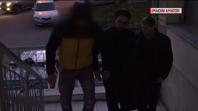 Ce au ajuns să fure spărgătorii de mașini din Argeș. Poliția a reținut deja un suspect
