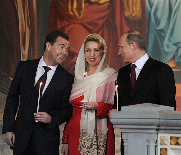 Soția premierului rus folosește un avion de lux privat. Furia rușilor, ignorată de presă