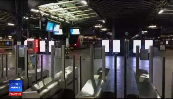 Cea mai amplă grevă din ultimii 24 de ani. Metroul și gările au fost închise în Franța
