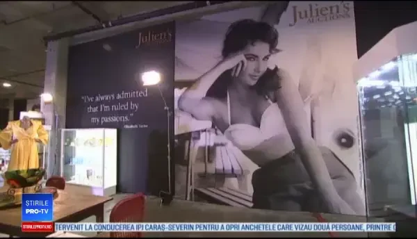 Bunurile actriței Elizabeth Taylor, scoase la licitație în SUA. Piesa estimată la 100.000 de dolari