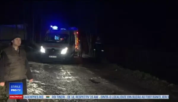 Mamă și fiu, salvați dintr-un incendiu de vecini. Victimele au ajuns la spital