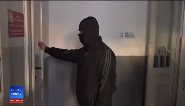 Doi deputați și un senator PSD, ridicați de DNA la Arad. Cum se primeau șpăgile