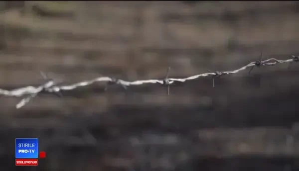 Situație neobișnuită în Bușteni. Mai multe familii nu mai au acces la propriile case