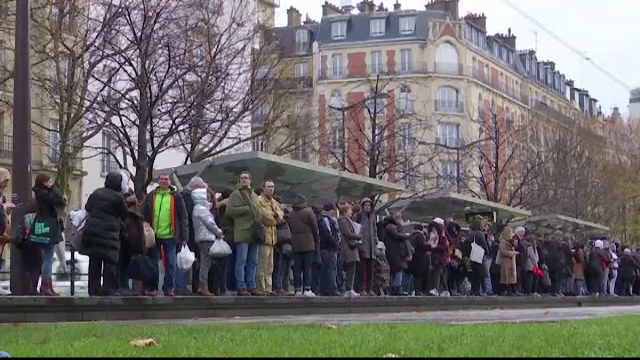 Transportul comun din Franța, grav afectat de greve. Atenționarea emisă de MAE