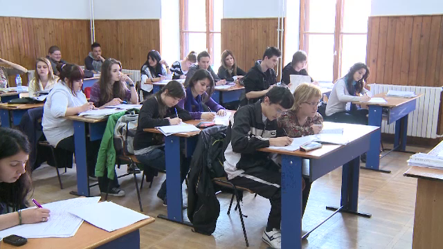 Bacalaureat 2020. Ministerul Educației publică modele de teste pentru Evaluarea Națională și BAC 2020