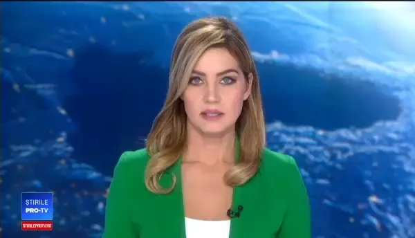 Accident teribil în portul Constanța. Un muncitor a căzut în apă cu tot cu motostivuitor