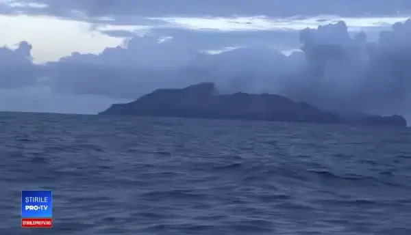 Erupția vulcanică din Noua Zeelandă. Șase cadavre au fost recuperate de pe insulă. VIDEO