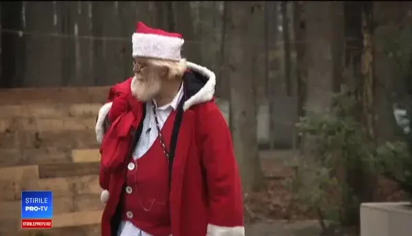 Suma uriașă strânsă de părinții unor copii de la grupa pregătitoare pentru cadourile învățătoarei