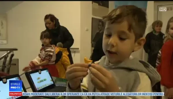 Roboții creați de elevii români care fac furori în străinătate. "Am luat locul doi mondial"