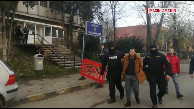 Ce s-a aflat despre autorul atacului sângeros din Capitală. A vrut să ucidă 2 femei cu un ciob