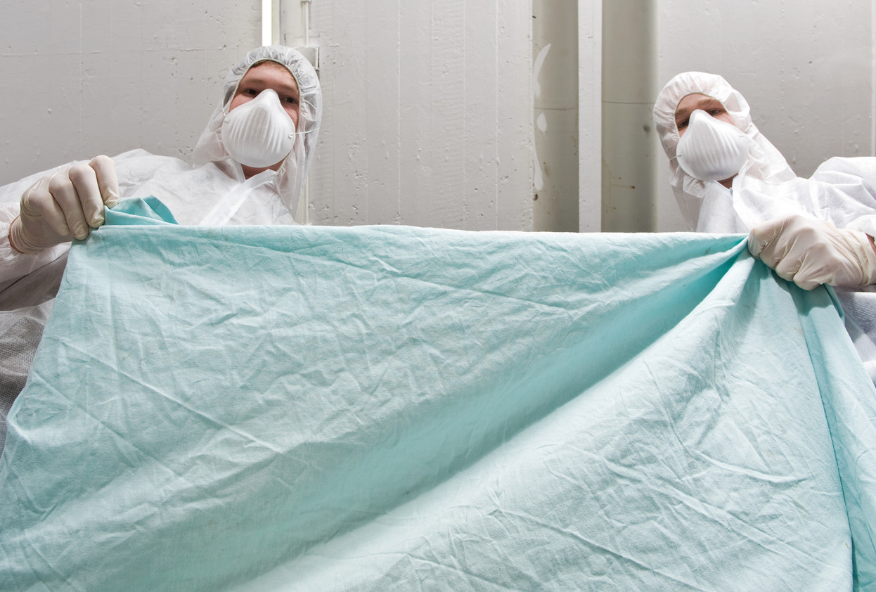 Ce au făcut doi legiști cu cadavrul unei fete de 20 de ani. Cazul a şocat o ţară întreagă