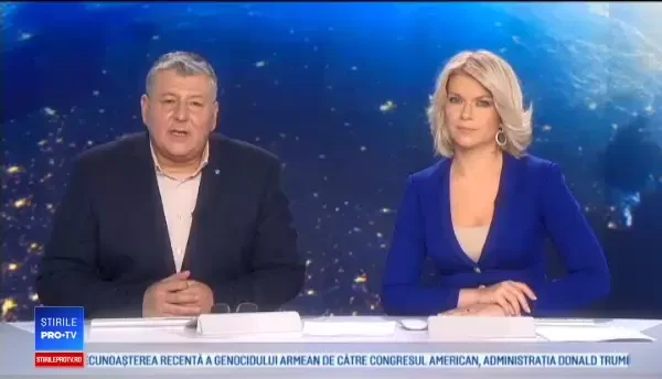 Ceremonie fastuoasă în China pentru inagurarea unui portavion. 5.000 de marinari prezenți