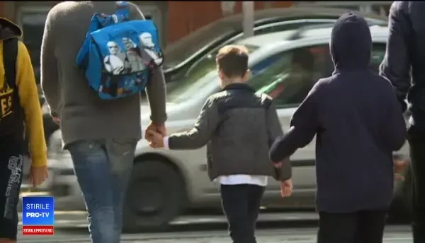 Veste bună pentru părinți. Parlamentul a decis dublarea alocațiilor pentru copii