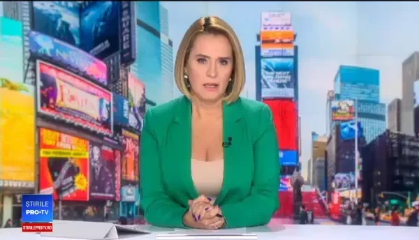 O femeie a murit, după ce a fost lovită de obiecte căzute de pe o clădire din apropiere de Times Square