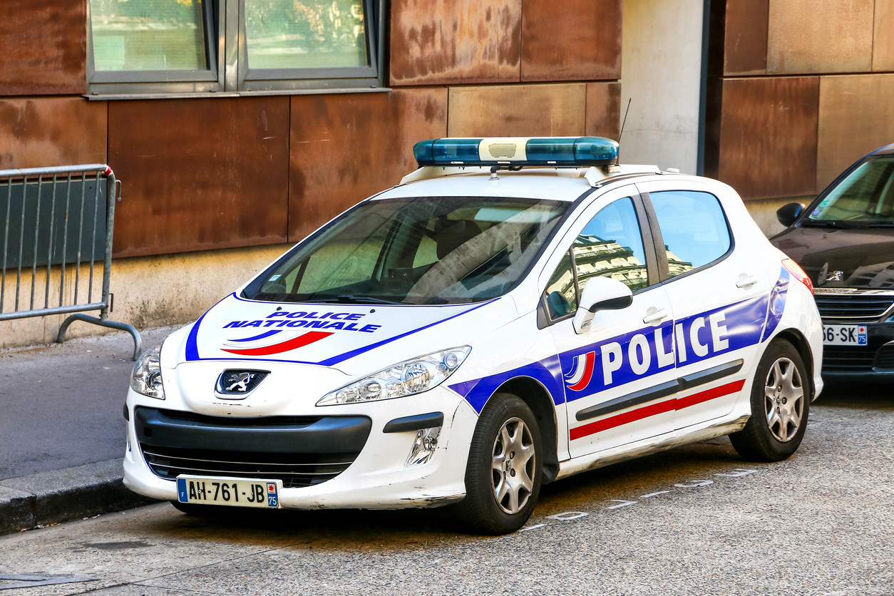 Româncă condamnată la 20 de ani de închisoare în Franța. Și-a drogat și sufocat soțul cu o pungă