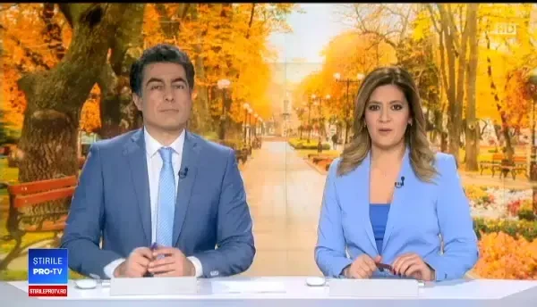 Maxime istorice, înainte de Sărbători. La mare, mai mulți curajoși s-au aruncat în valuri