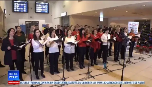 Concert de colinde în Gara Arad. „Așa ceva n-am mai văzut”