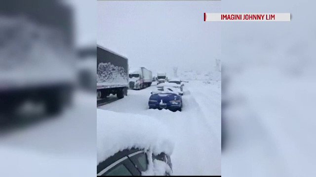 Vreme extremă în California. Zăpada măsoară peste 1 m înălțime și sunt anunțate tornade