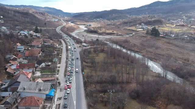 O nouă zi de ambuteiaje pe DN1. Traficul a fost infernal, spre disperarea șoferilor