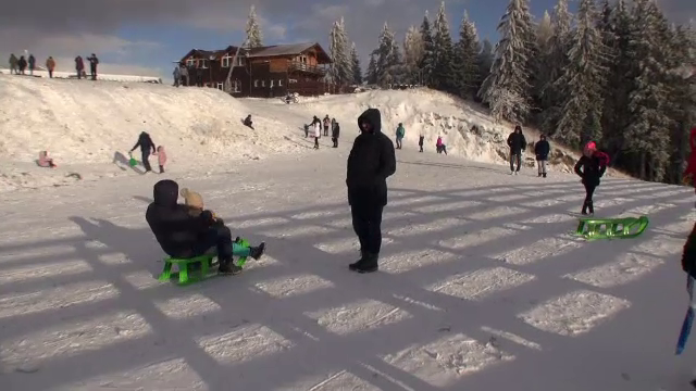 Reacția unui texan venit în vacanță în Poiana Brașov: "E foarte diferit"