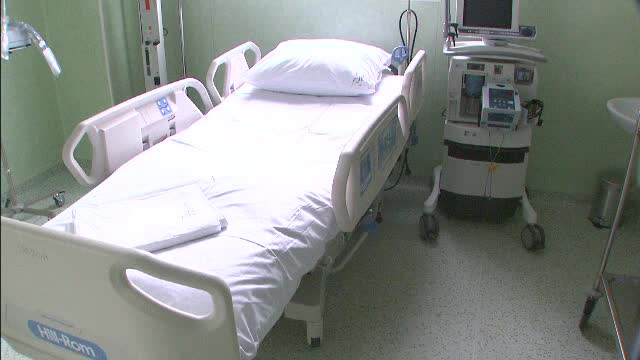 Alexandru Rafila: „Alte 20 de paturi pentru mari arși vor fi disponibile în circa doi ani.” De câte paturi dispune România