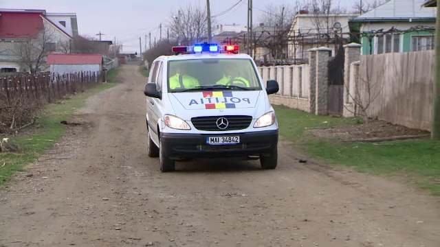 Cadavrul unei femei aproape dezbrăcate, găsit la marginea Iaşiului