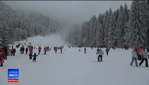 Turiștii moldoveni și ruși petrec Crăciunul pe stil vechi în stațiunile românești