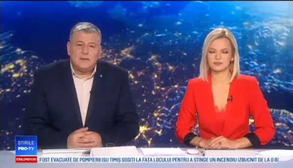 Momente de groază. O fetiță de patru ani a rămas blocată în mașina de spălat