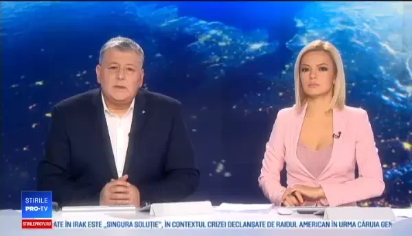 Sperietură zdravănă pentru 2 persoane, după ce mașina lor s-a răsturnat într-o curbă