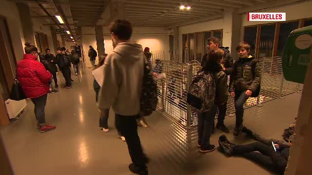 Cum și-au renovat belgienii școlile în timp record și cu costuri minime. Proiectul, coordonat de un român