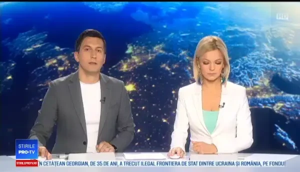 Momentul în care explodează două blocuri rezidențiale abia construite